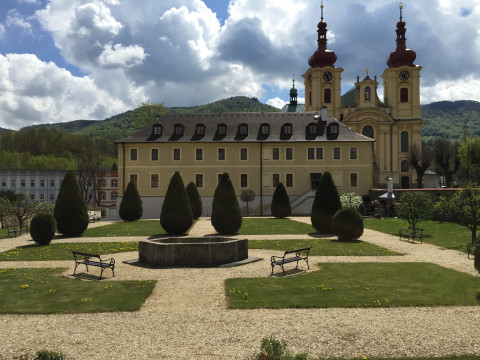 Hejnice, Klášter Hejnice