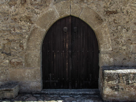 Doupě, Hrad Roštejn